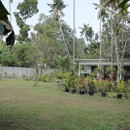Apartamento Marari Ebin Charlys Mararikulam Exterior foto