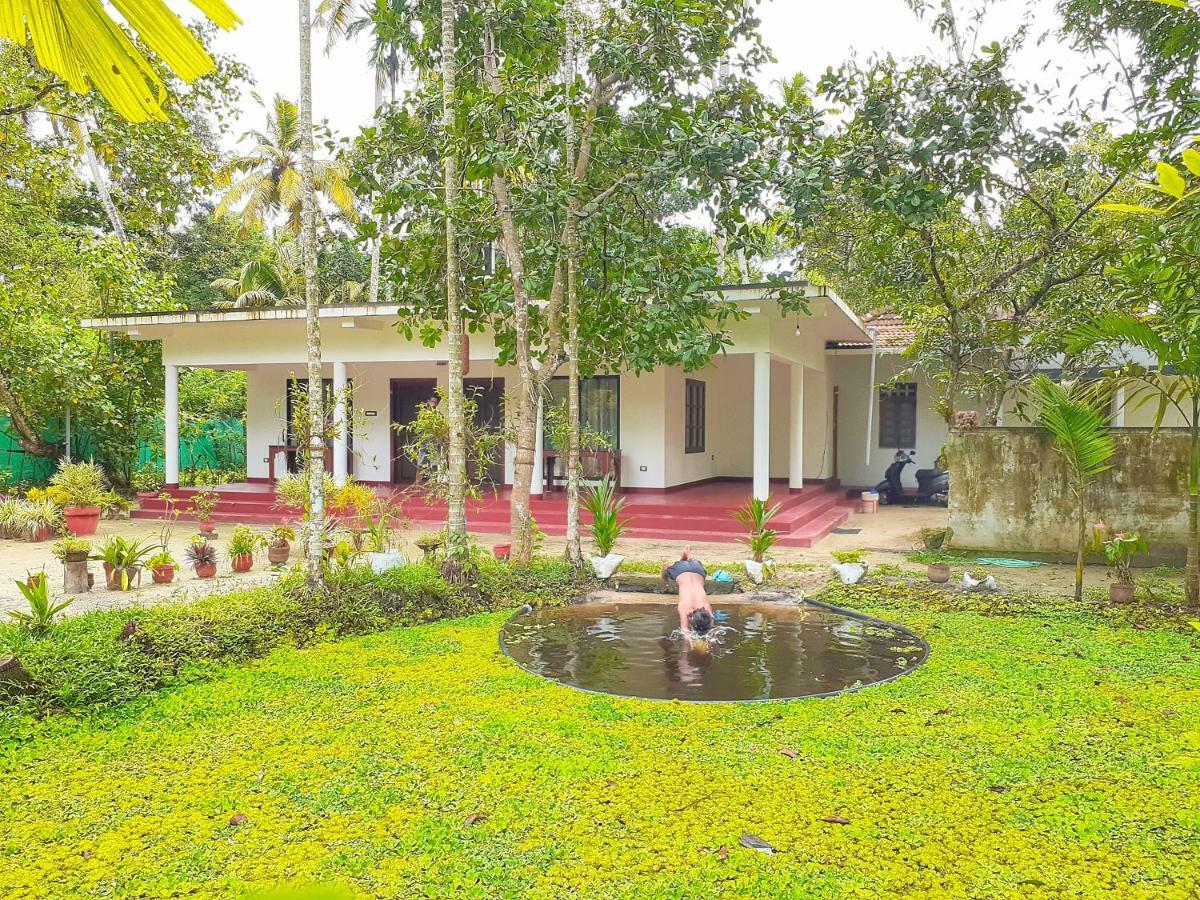 Apartamento Marari Ebin Charlys Mararikulam Exterior foto