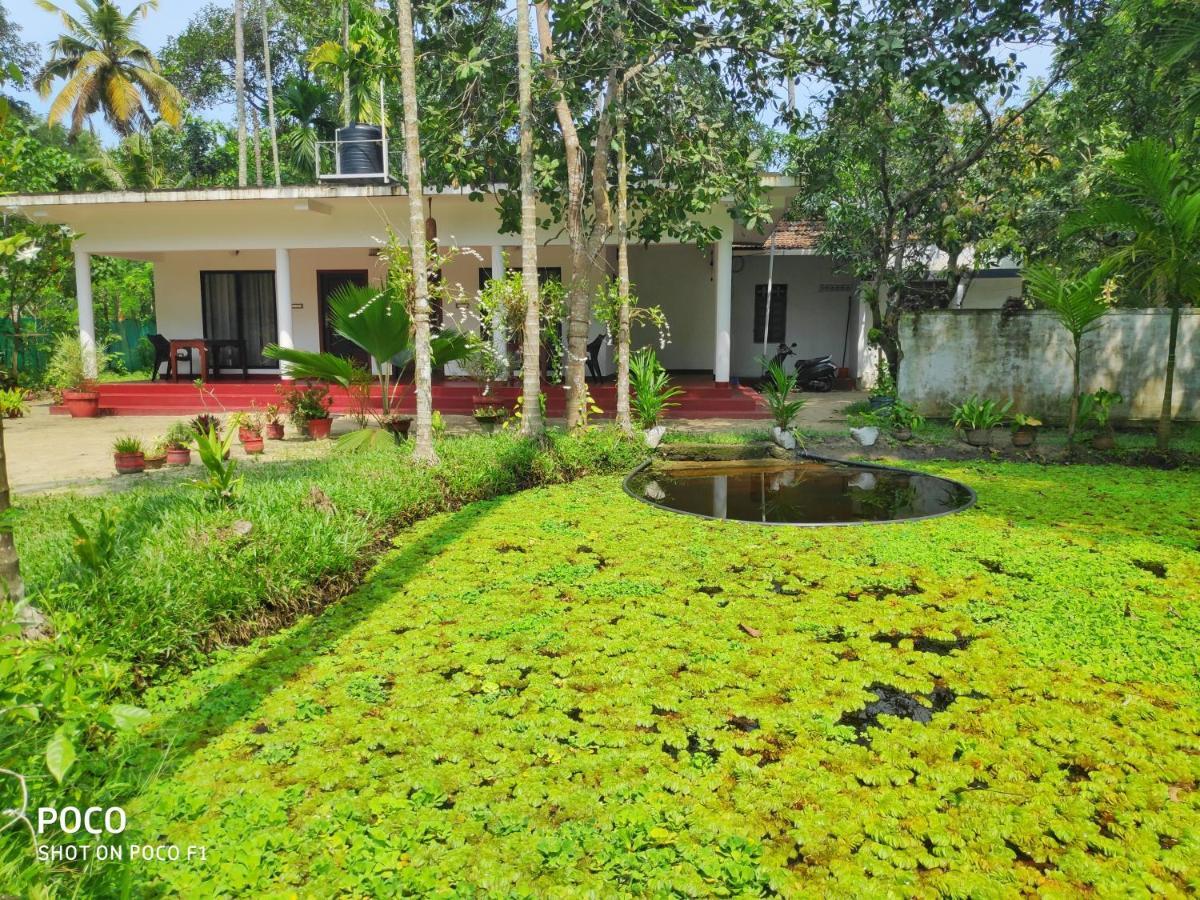 Apartamento Marari Ebin Charlys Mararikulam Exterior foto